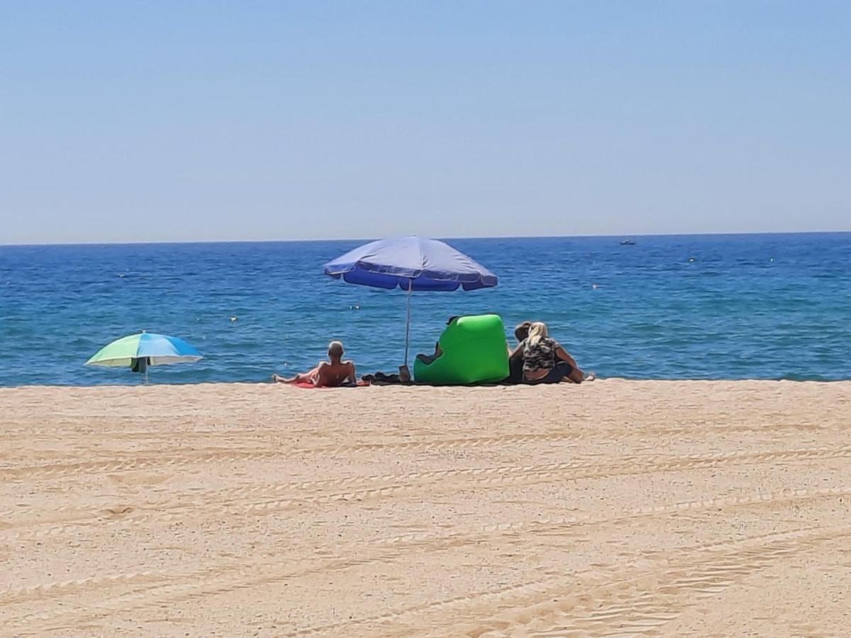 Bright Apartment Near The Beach And Barcelona By Train Masnou Εξωτερικό φωτογραφία