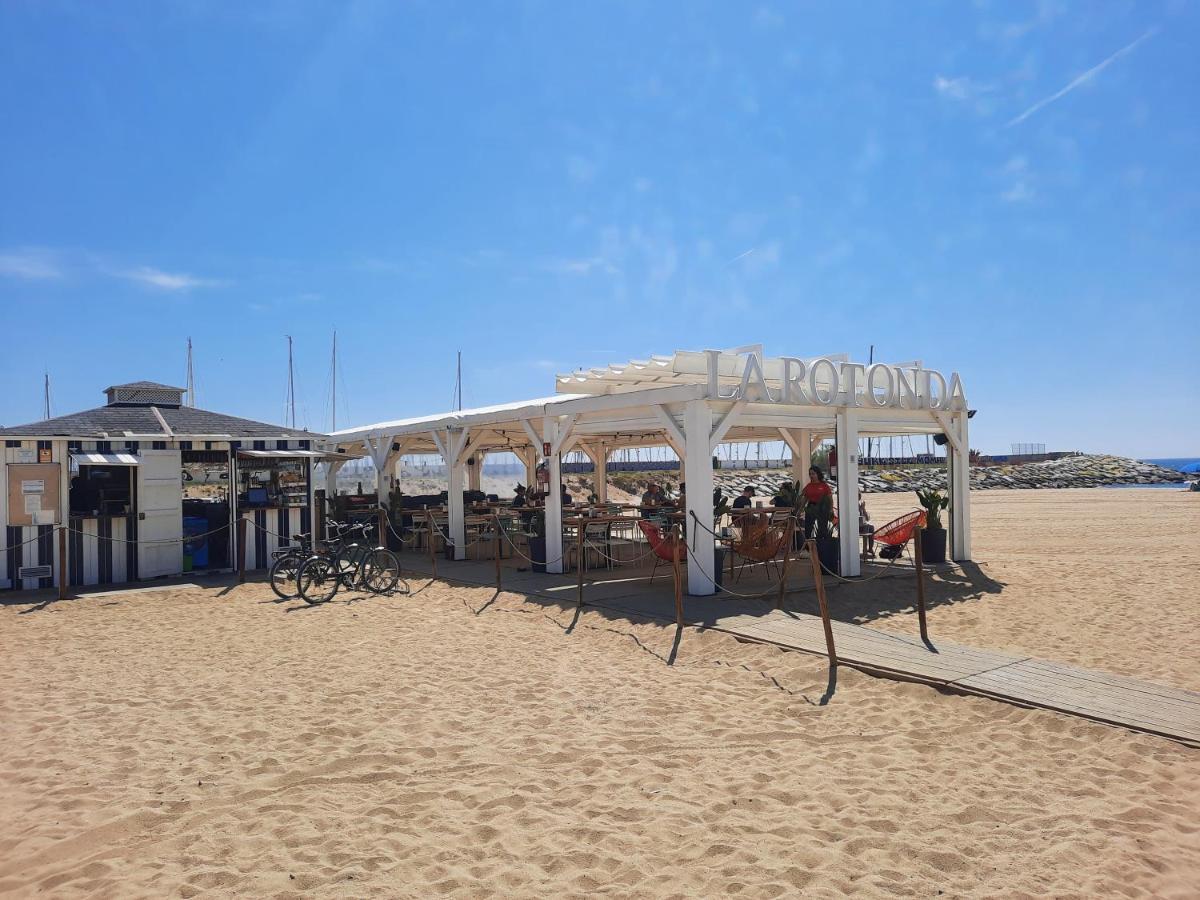 Bright Apartment Near The Beach And Barcelona By Train Masnou Εξωτερικό φωτογραφία